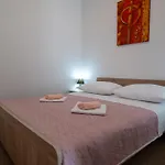 Irena\'S Place A1